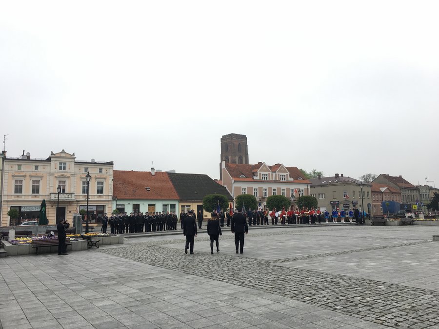 Tradycyjny pochód i pracowite święto strażaków - film