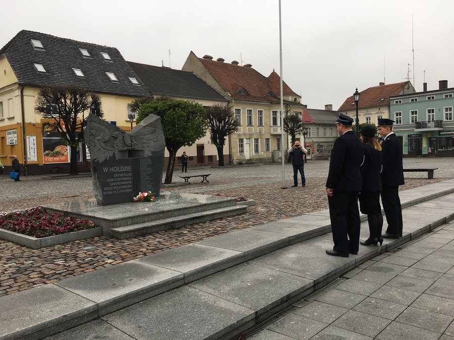 Tradycyjny pochód i pracowite święto strażaków - film