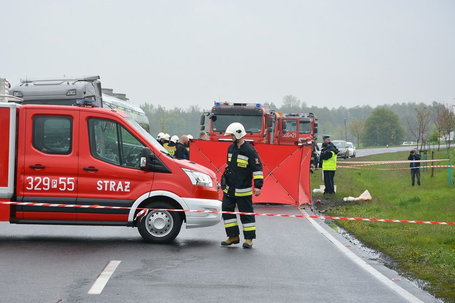 Makabryczny wypadek. Dwie osoby spłonęły