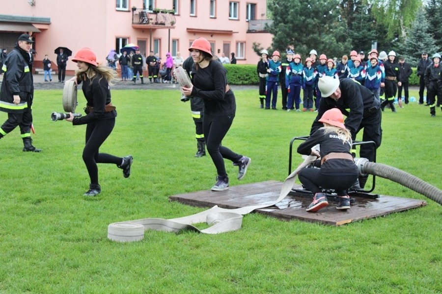 Zmagało się 160 strażaków