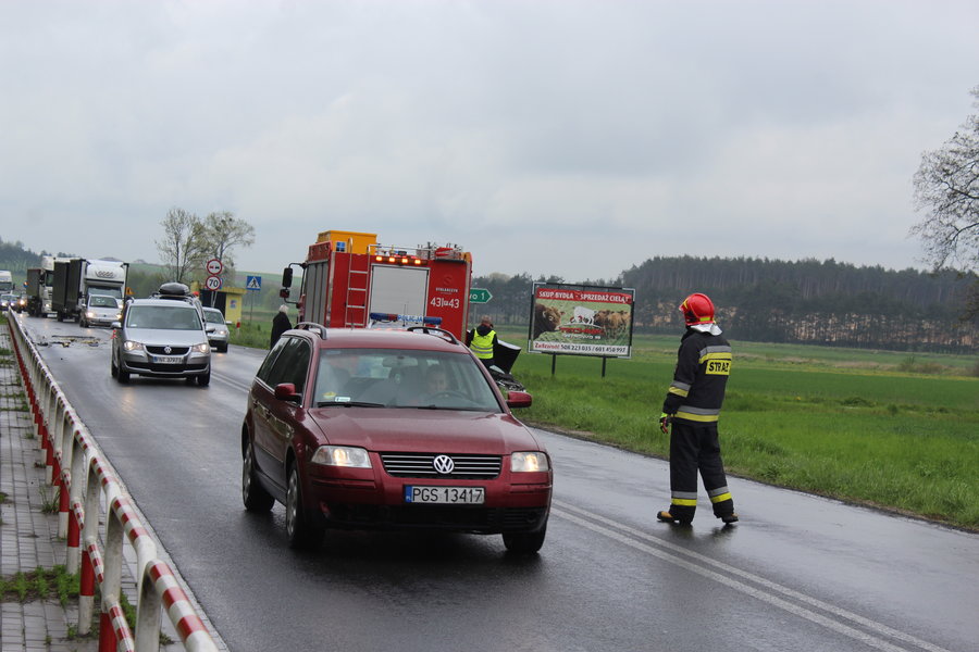 Kobietę zabrano do szpitala