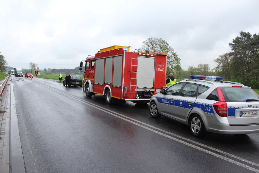 Kobietę zabrano do szpitala