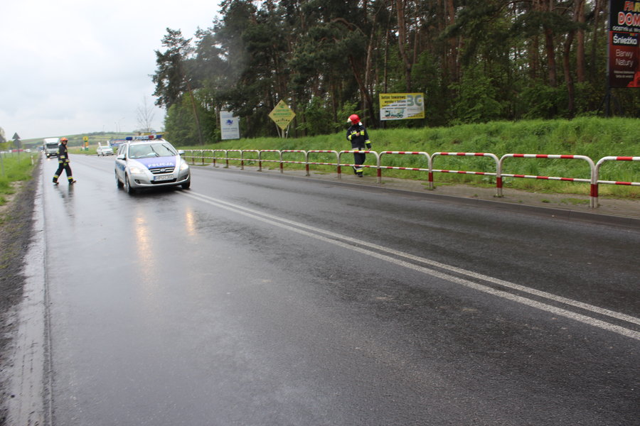 Kobietę zabrano do szpitala