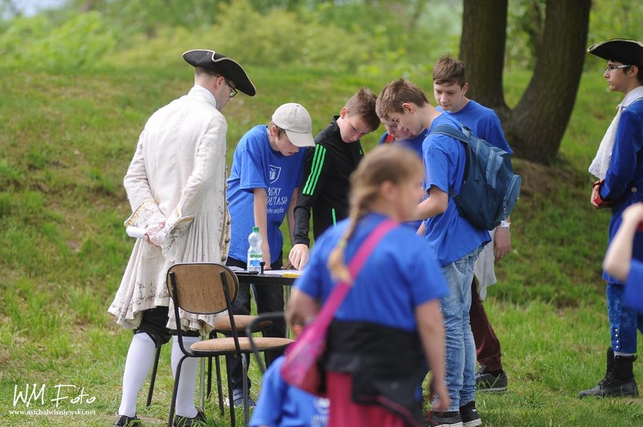 Poniec przeniósł się w czasie