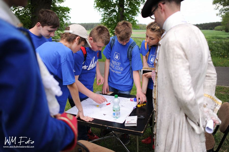 Poniec przeniósł się w czasie