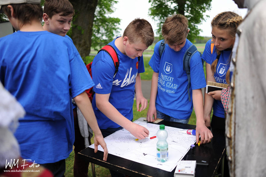 Poniec przeniósł się w czasie
