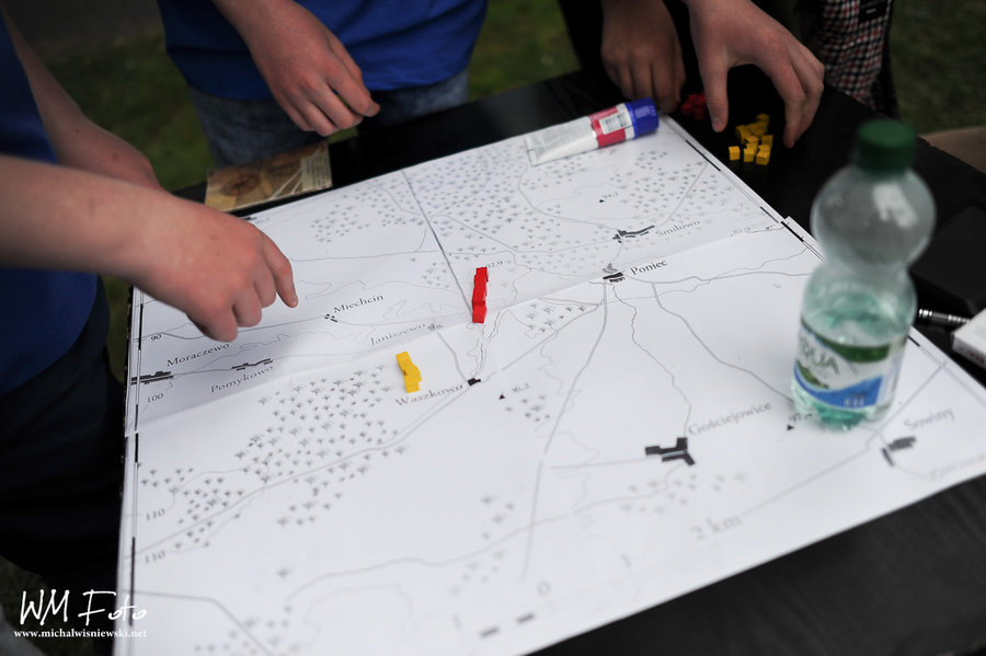 Poniec przeniósł się w czasie