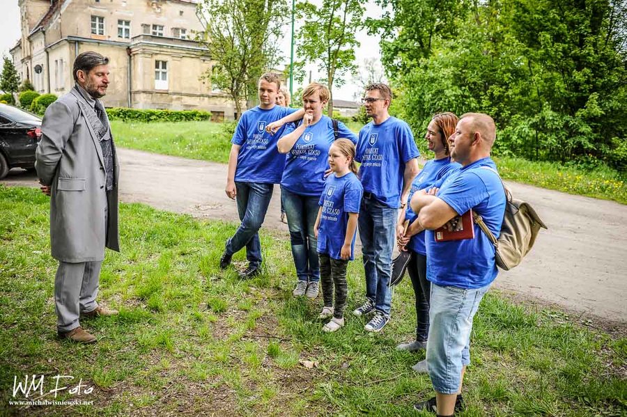 Poniec przeniósł się w czasie