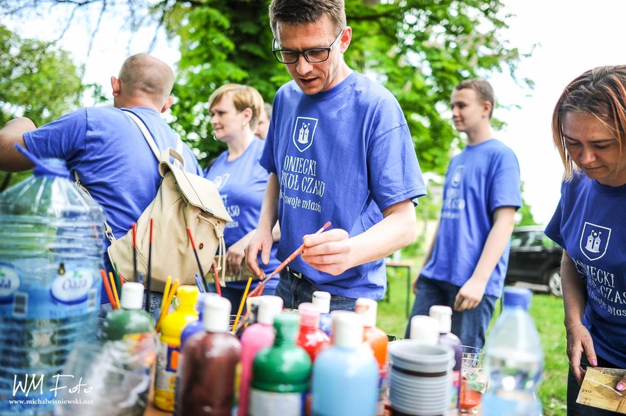 Poniec przeniósł się w czasie
