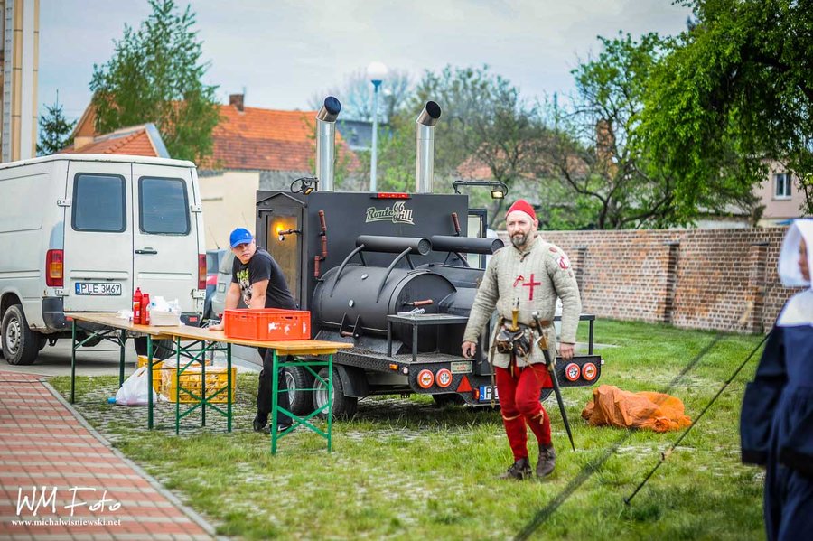 Poniec przeniósł się w czasie