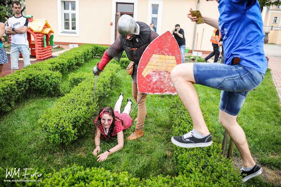 Poniec przeniósł się w czasie