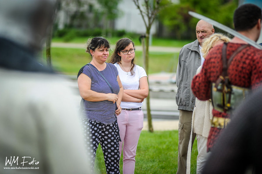 Poniec przeniósł się w czasie