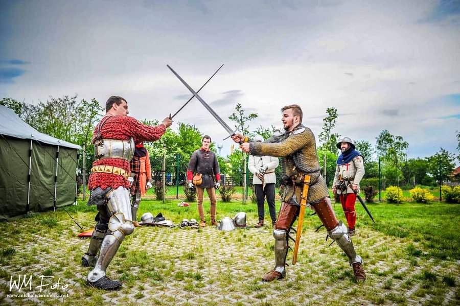 Poniec przeniósł się w czasie