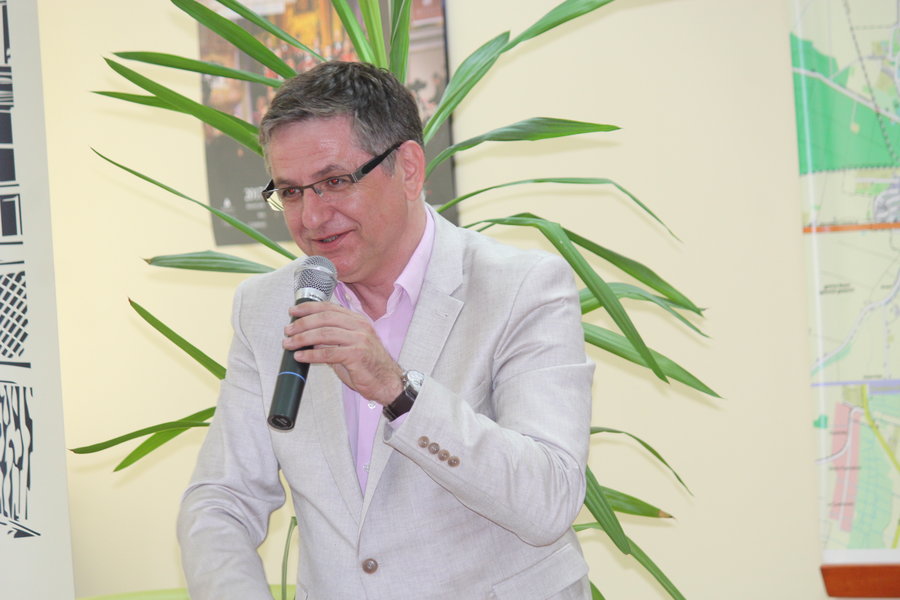 Czejarek zagadał słuchaczy