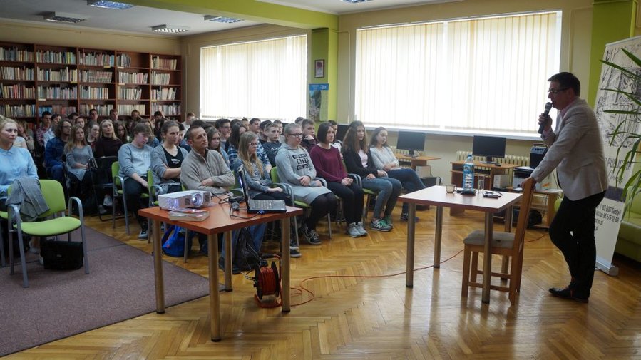 Czejarek zagadał słuchaczy