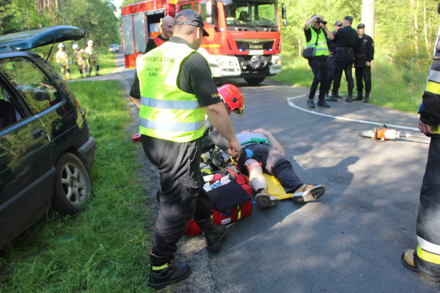 Groźny wypadek i pożar lasu