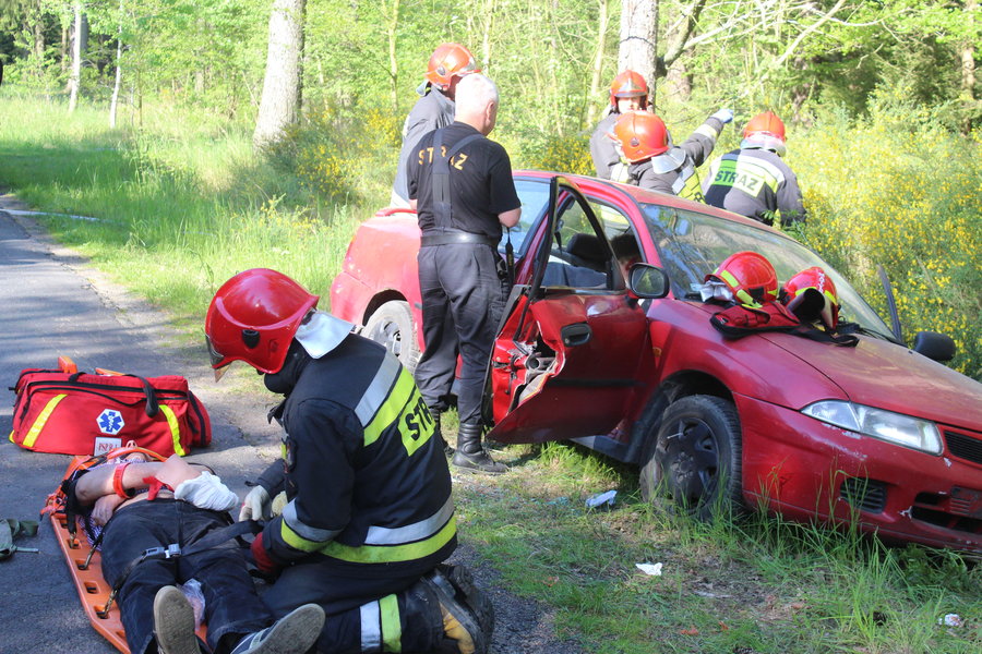 Groźny wypadek i pożar lasu