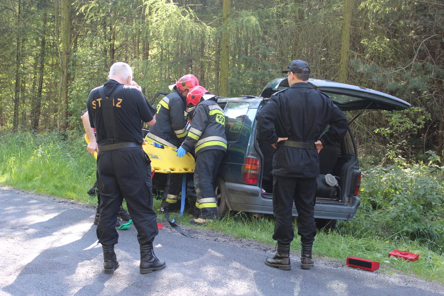 Groźny wypadek i pożar lasu