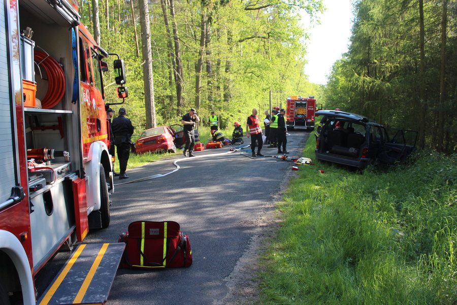 Groźny wypadek i pożar lasu