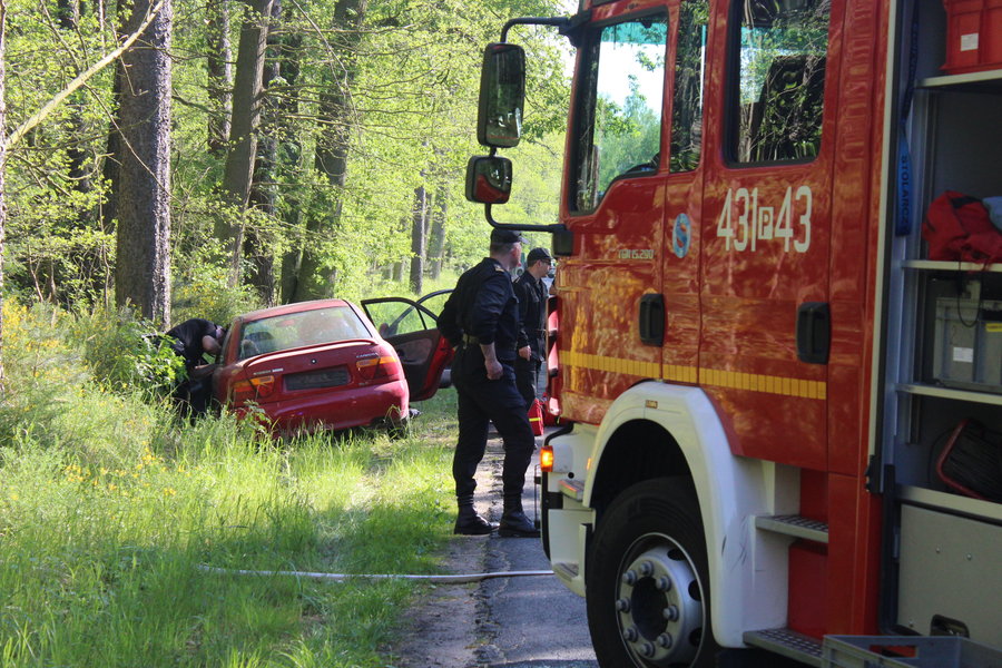 Groźny wypadek i pożar lasu