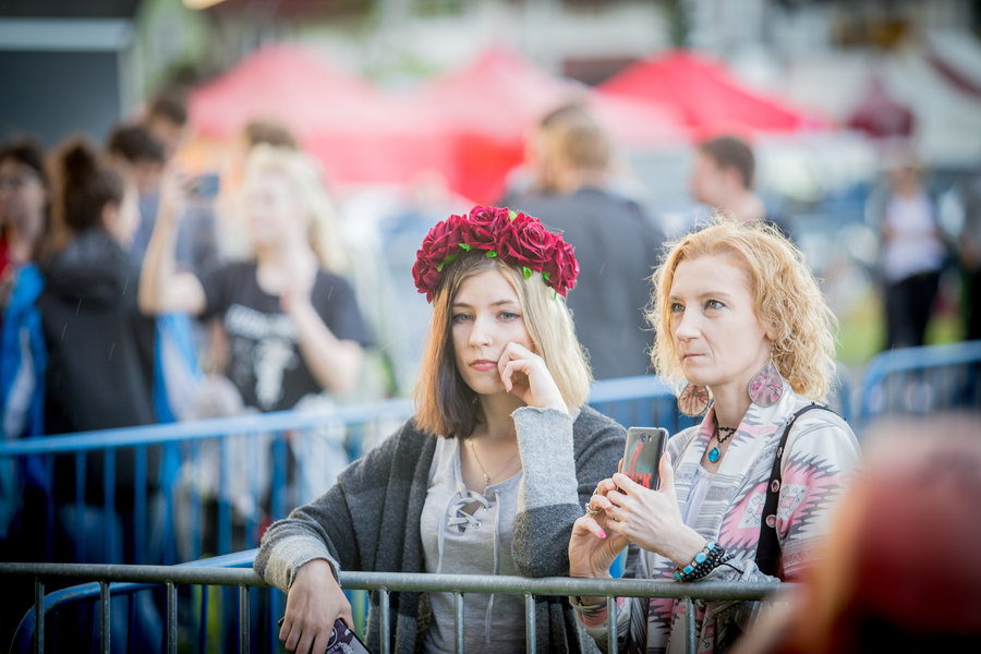 Zaczęli od mocnego uderzenia!