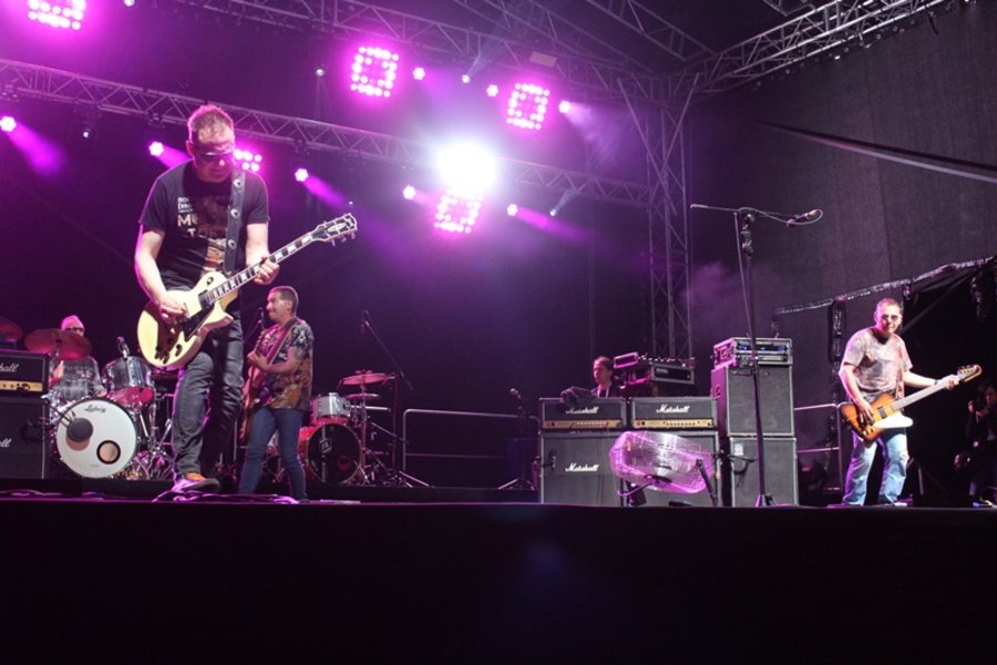 Zaczęli od mocnego uderzenia!