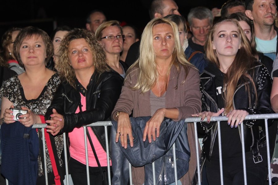 Zaczęli od mocnego uderzenia!