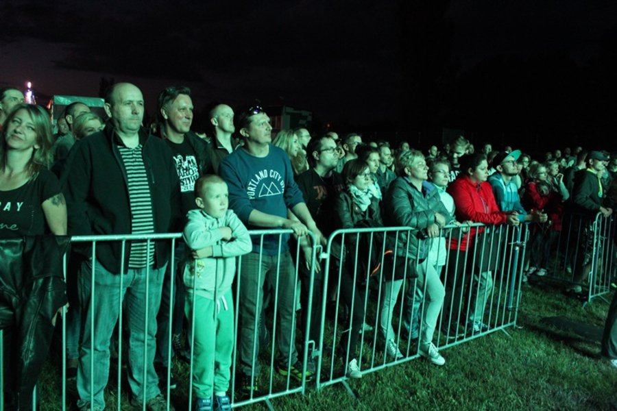 Zaczęli od mocnego uderzenia!