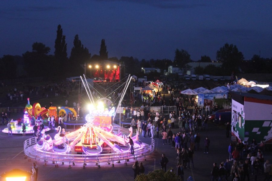 Zaczęli od mocnego uderzenia!