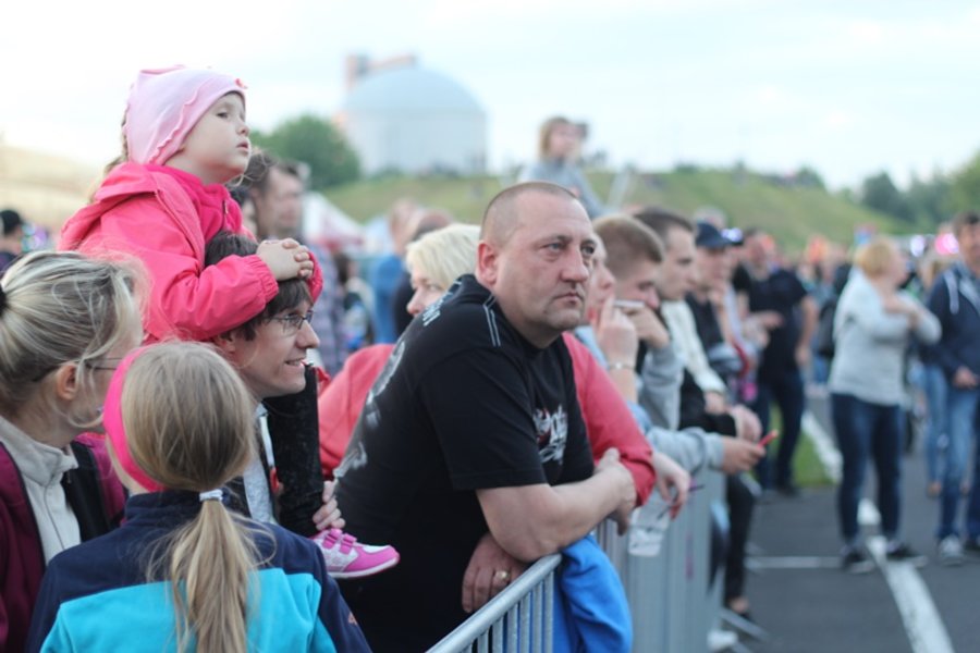 Zaczęli od mocnego uderzenia!