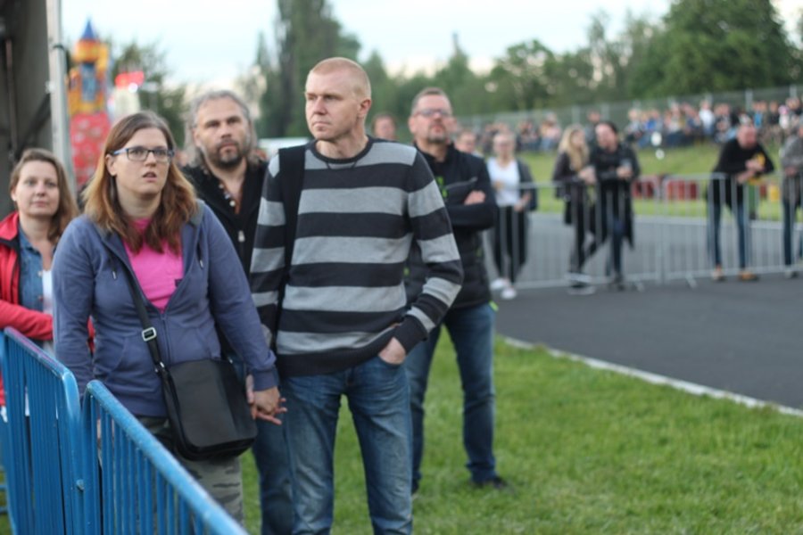 Zaczęli od mocnego uderzenia!