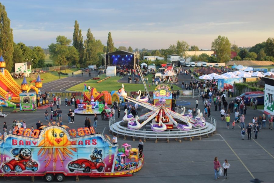 Zaczęli od mocnego uderzenia!