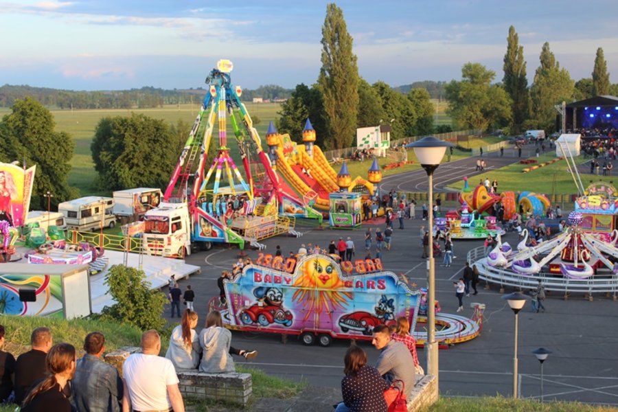 Zaczęli od mocnego uderzenia!