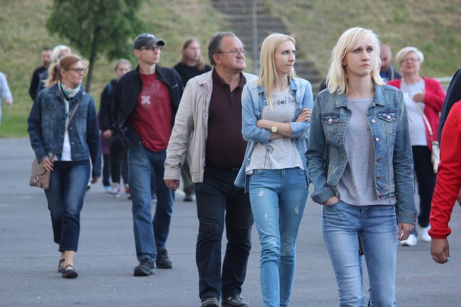 Zaczęli od mocnego uderzenia!