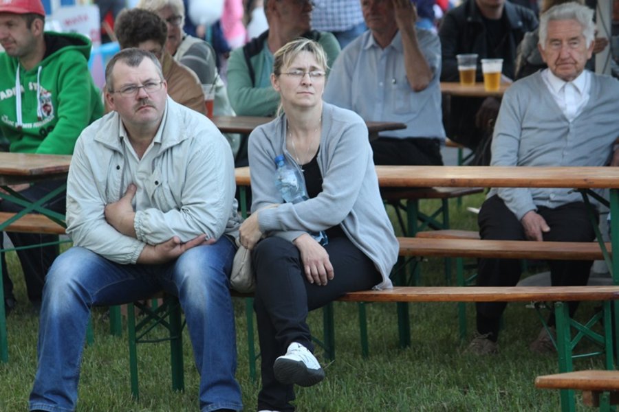 Zaczęli od mocnego uderzenia!