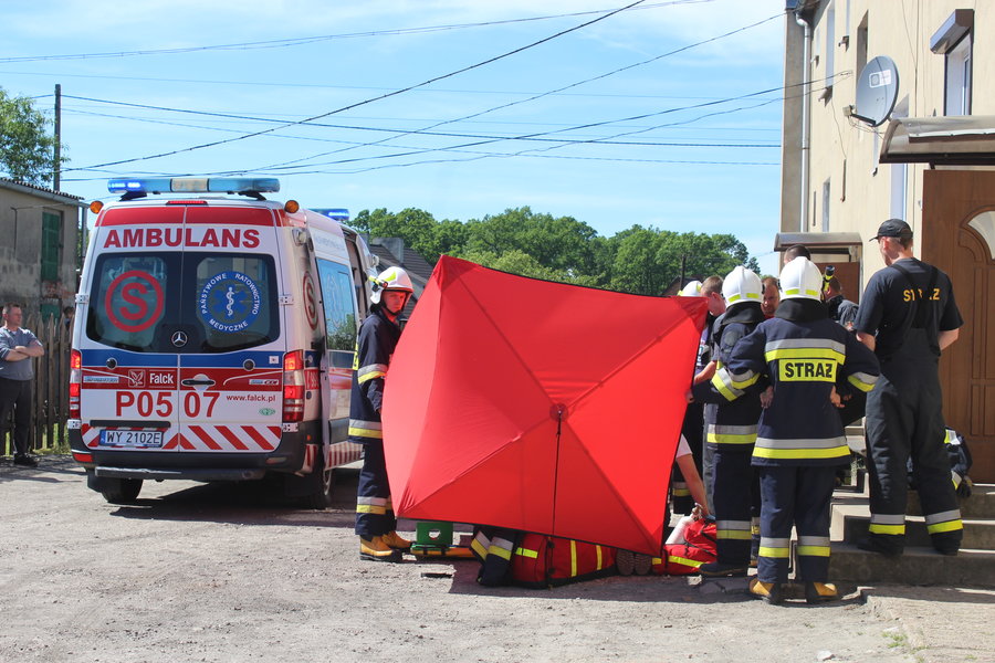 Podpalił mieszkanie, o mało nie zginął