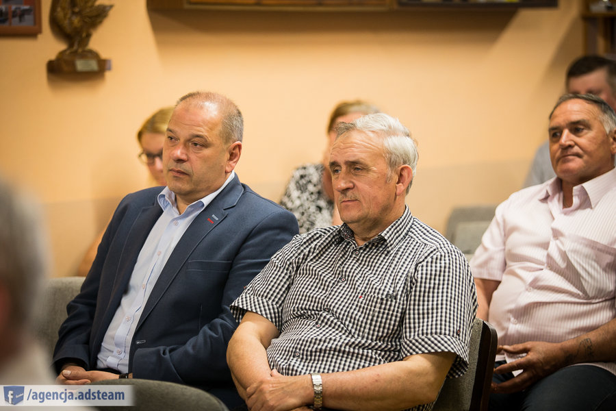 Zderzyły się dwa peugeoty