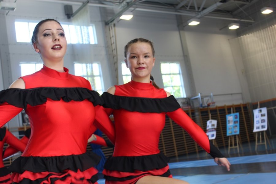 Podwójne święto gostyńskich mażoretek