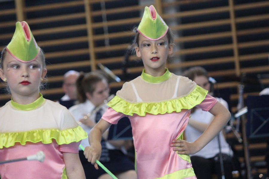 Podwójne święto gostyńskich mażoretek