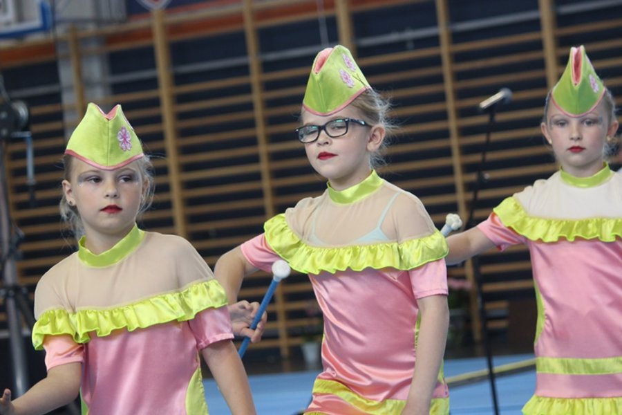 Podwójne święto gostyńskich mażoretek