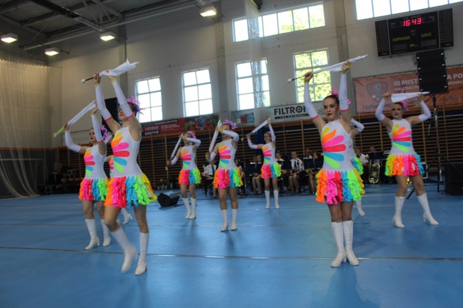 Podwójne święto gostyńskich mażoretek