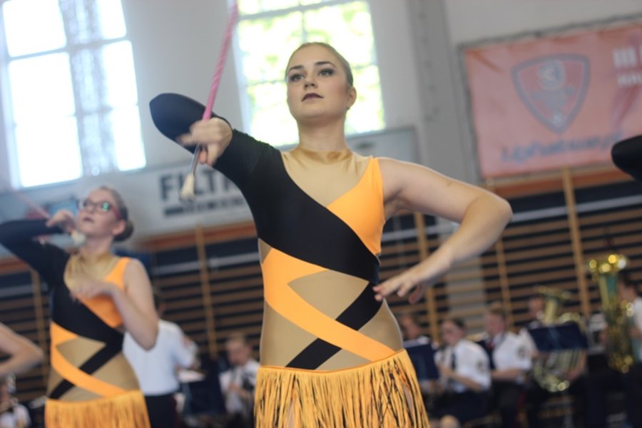 Podwójne święto gostyńskich mażoretek