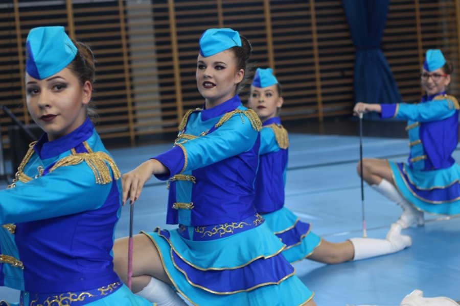 Podwójne święto gostyńskich mażoretek