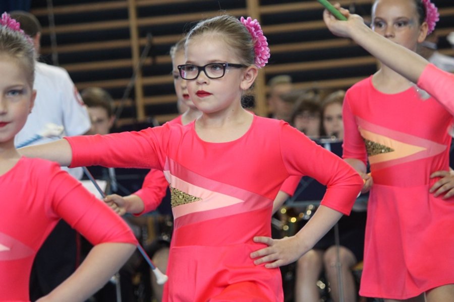 Podwójne święto gostyńskich mażoretek