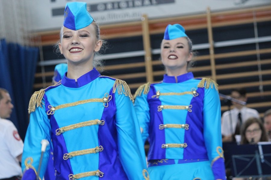 Podwójne święto gostyńskich mażoretek