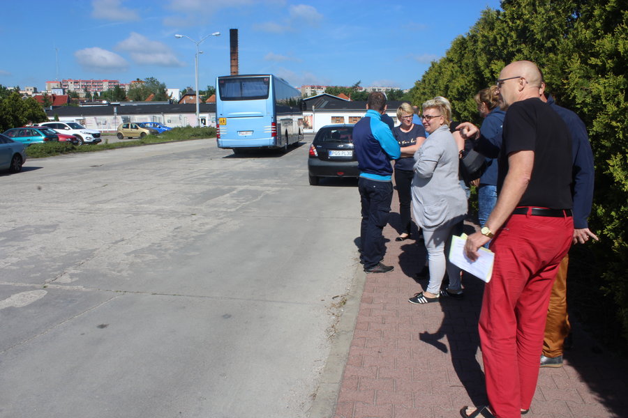 Autokar wycofany, rodzice wściekali