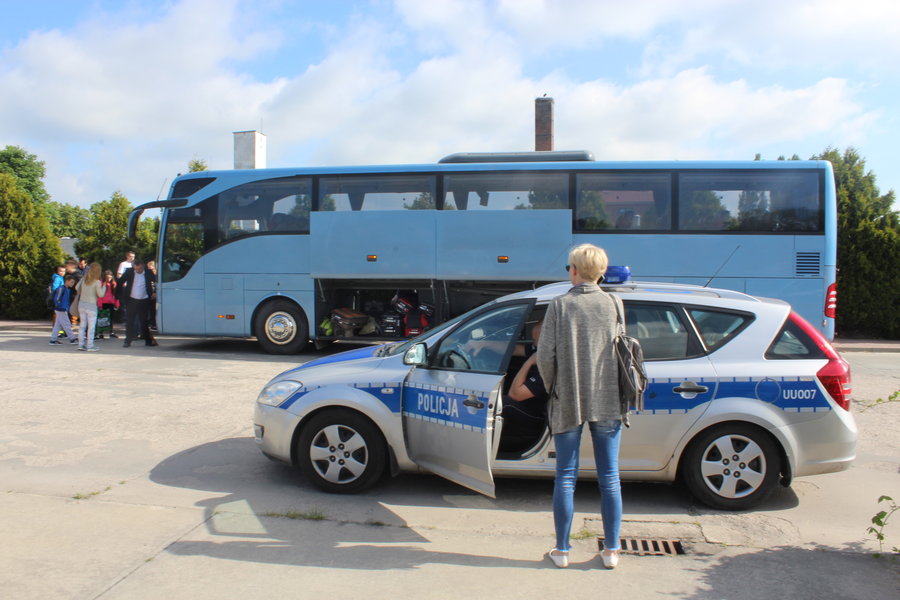 Autokar wycofany, rodzice wściekali
