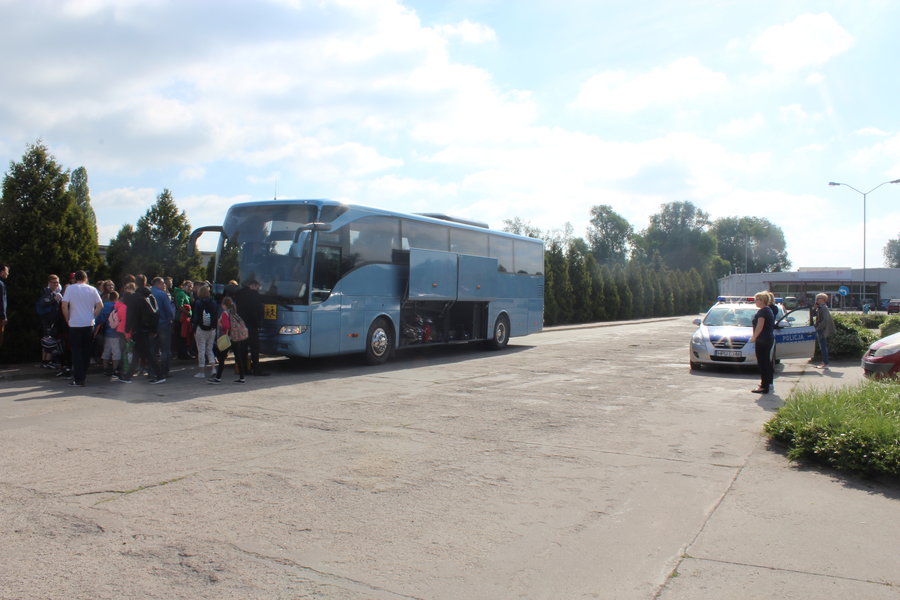 Autokar wycofany, rodzice wściekali
