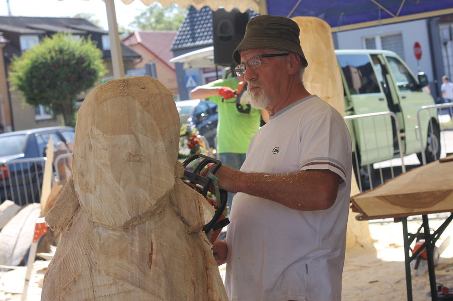 Dzień dziecka w kwiatowym nastroju