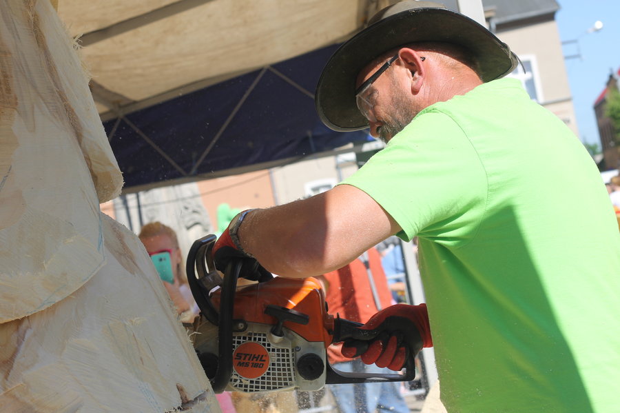 Dzień dziecka w kwiatowym nastroju